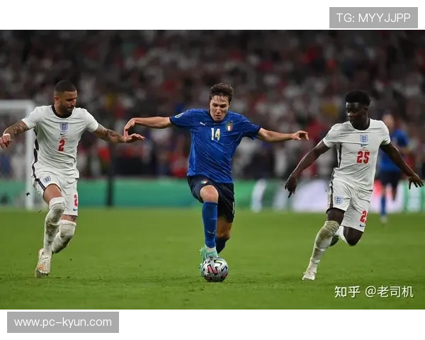 欧洲足球薪资泡沫：年轻球员身价虚高现象分析